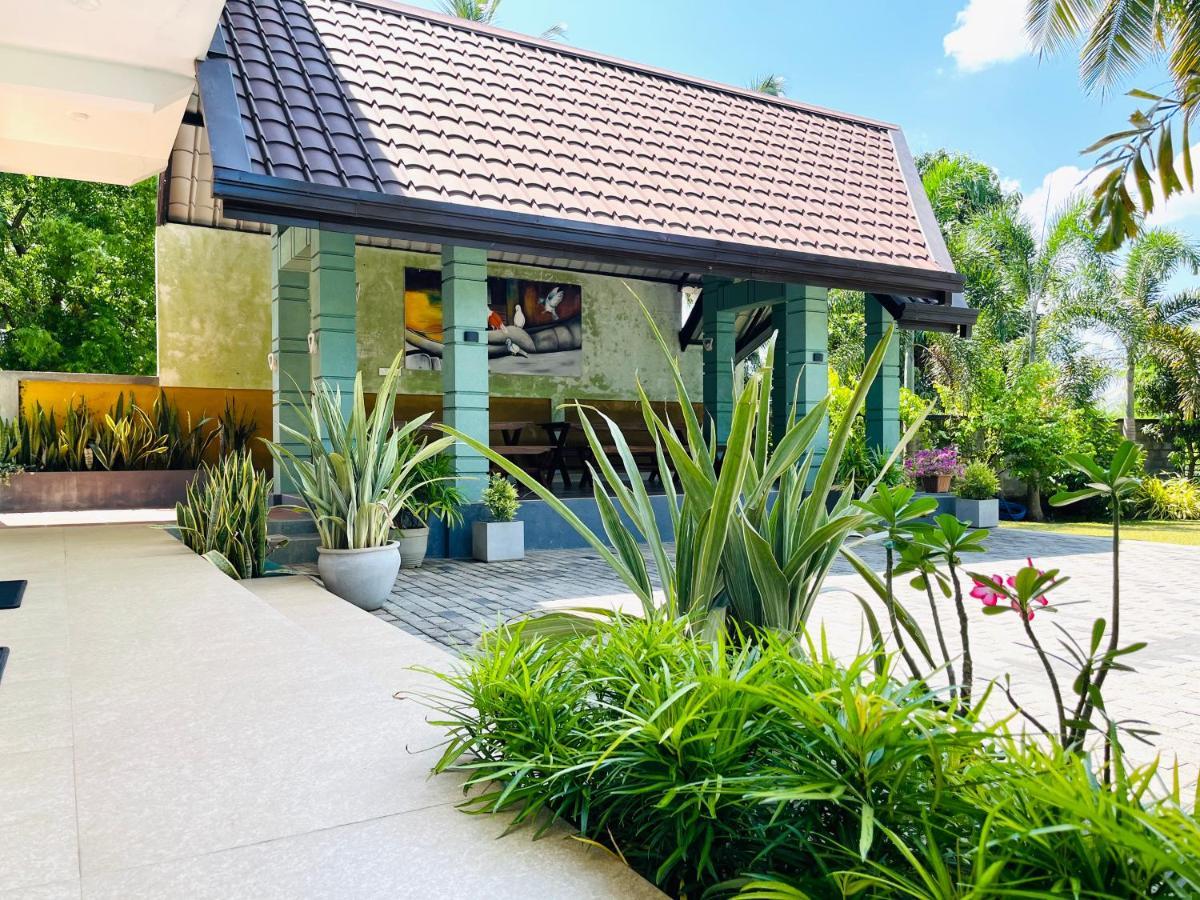 Aura Villa Полоннарува Екстер'єр фото