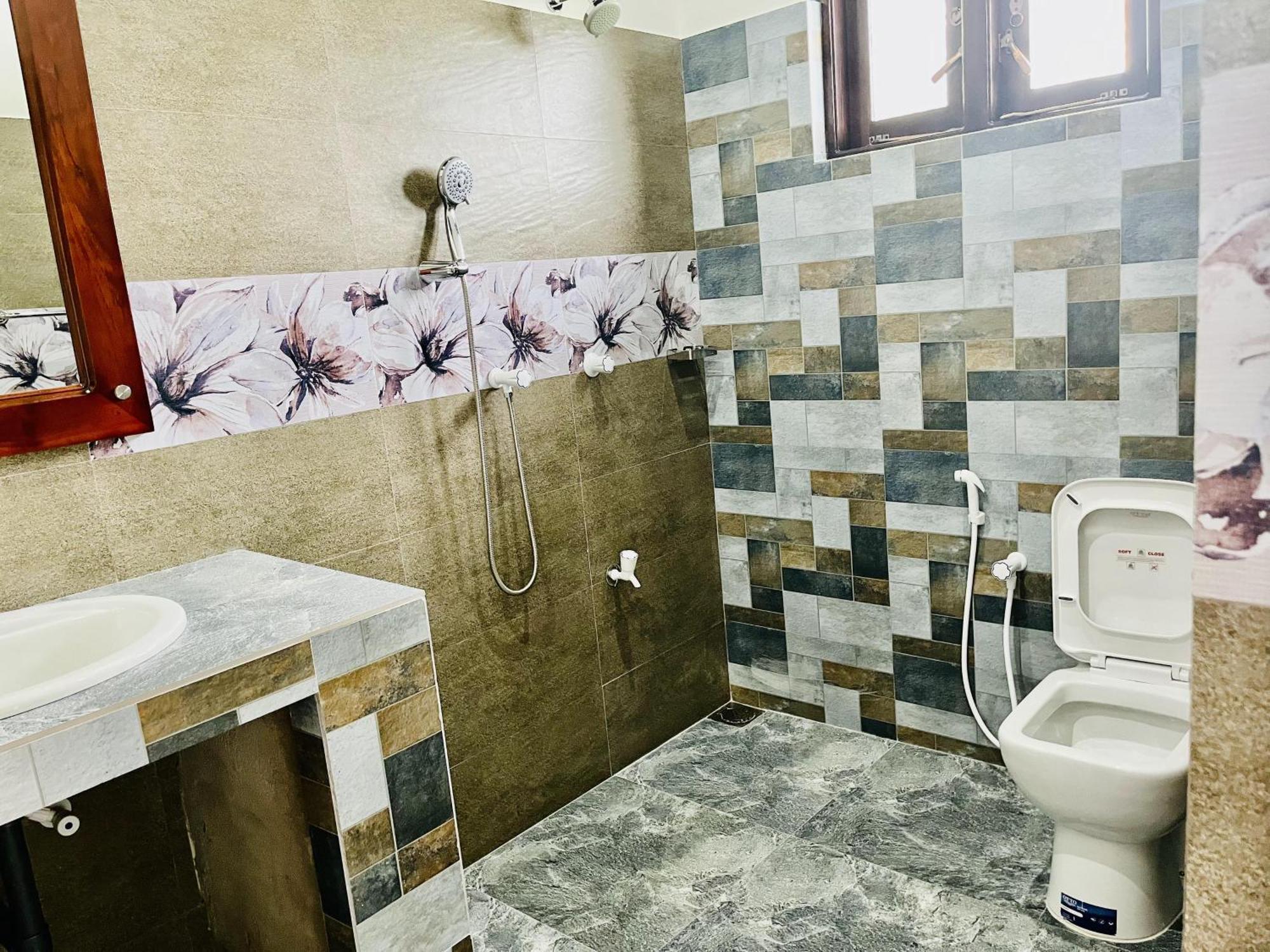Aura Villa Полоннарува Екстер'єр фото