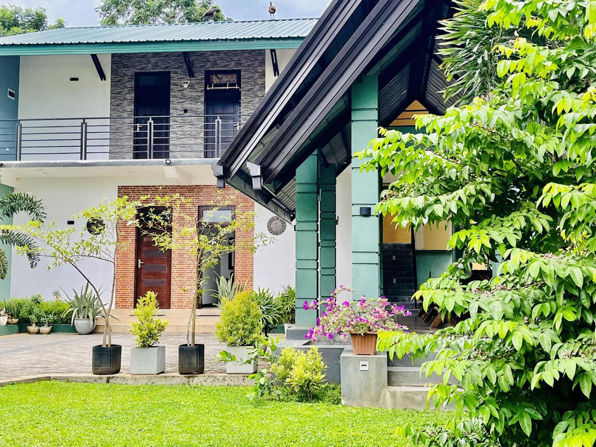 Aura Villa Полоннарува Екстер'єр фото